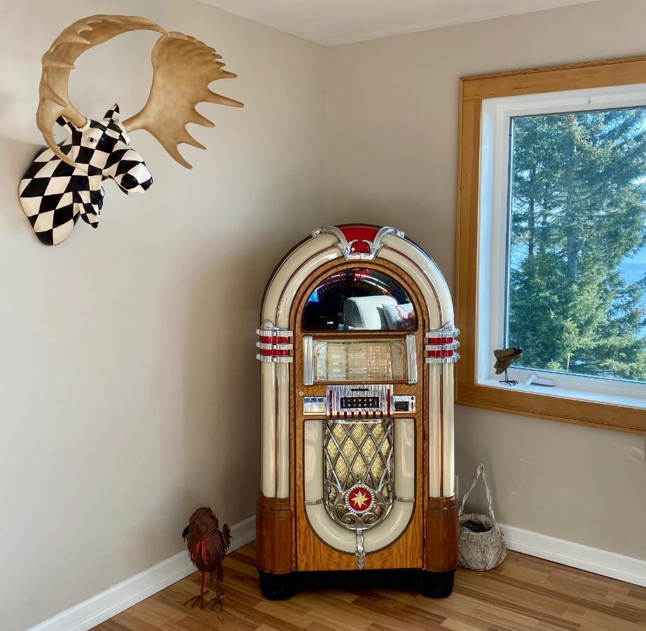 Goldilocks Bed & Breakfast コディアック エクステリア 写真